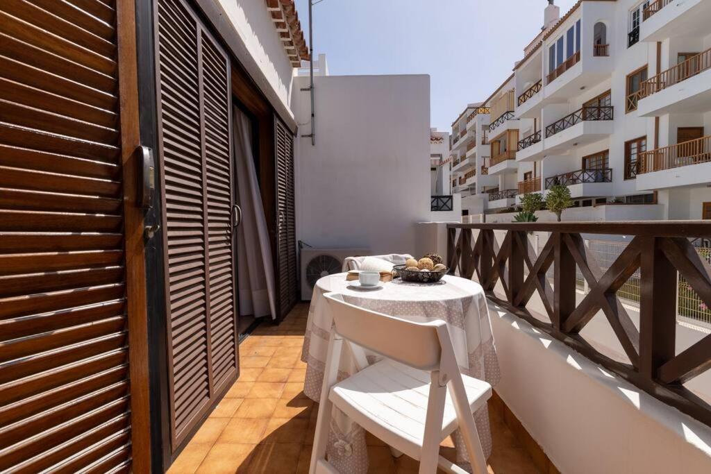Apartamento Con 2 Terrazas En Los Cristianos Los Cristianos  Exterior photo